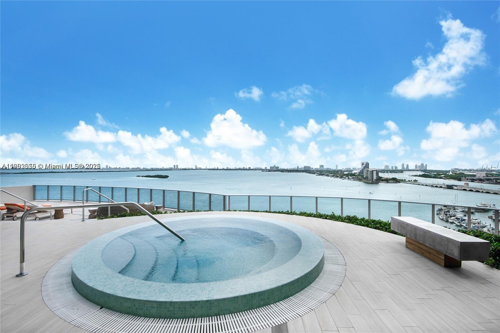 488 NE 18 ST #2506, Miami FL 33132