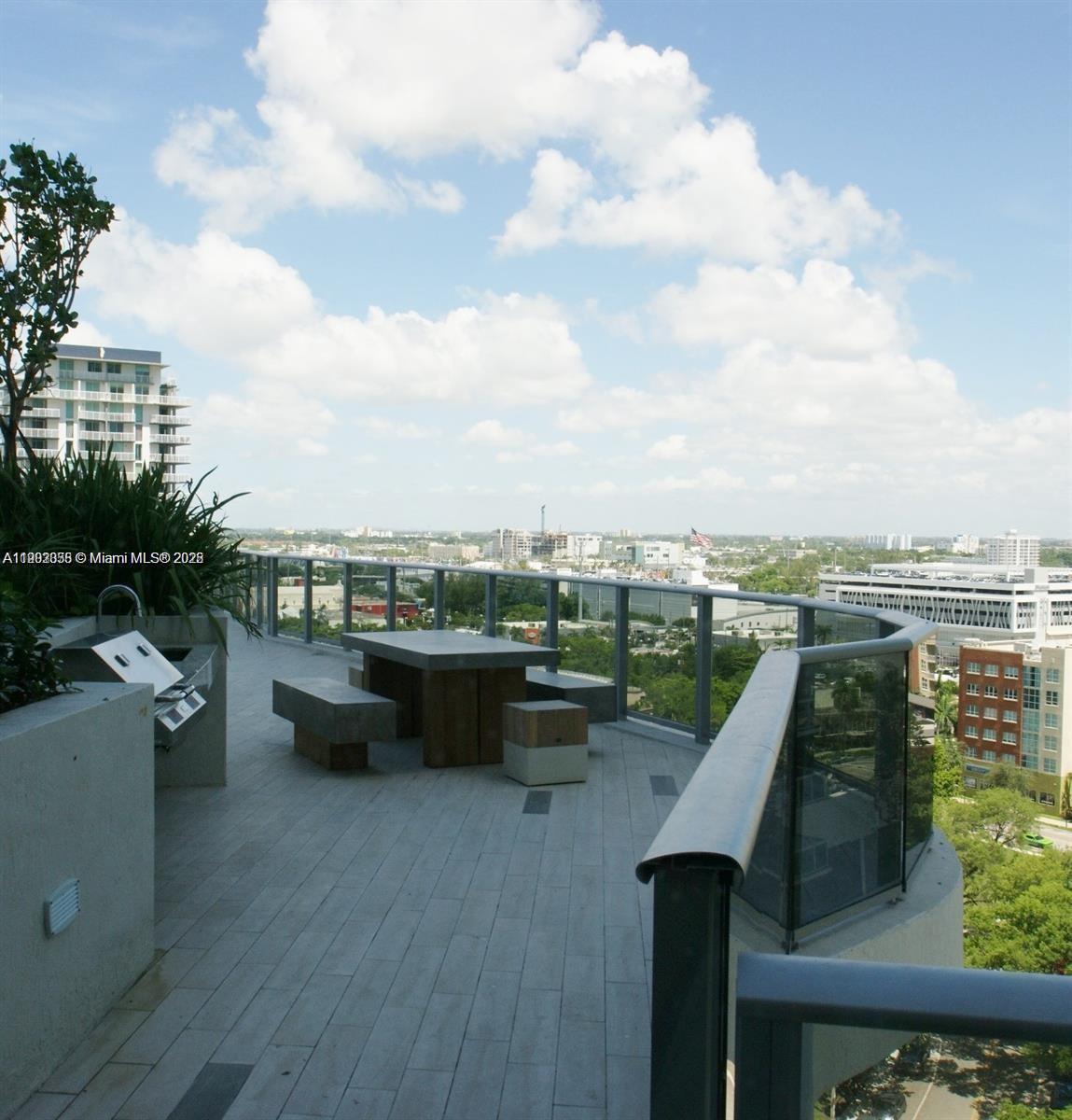 488 NE 18 ST #2506, Miami FL 33132
