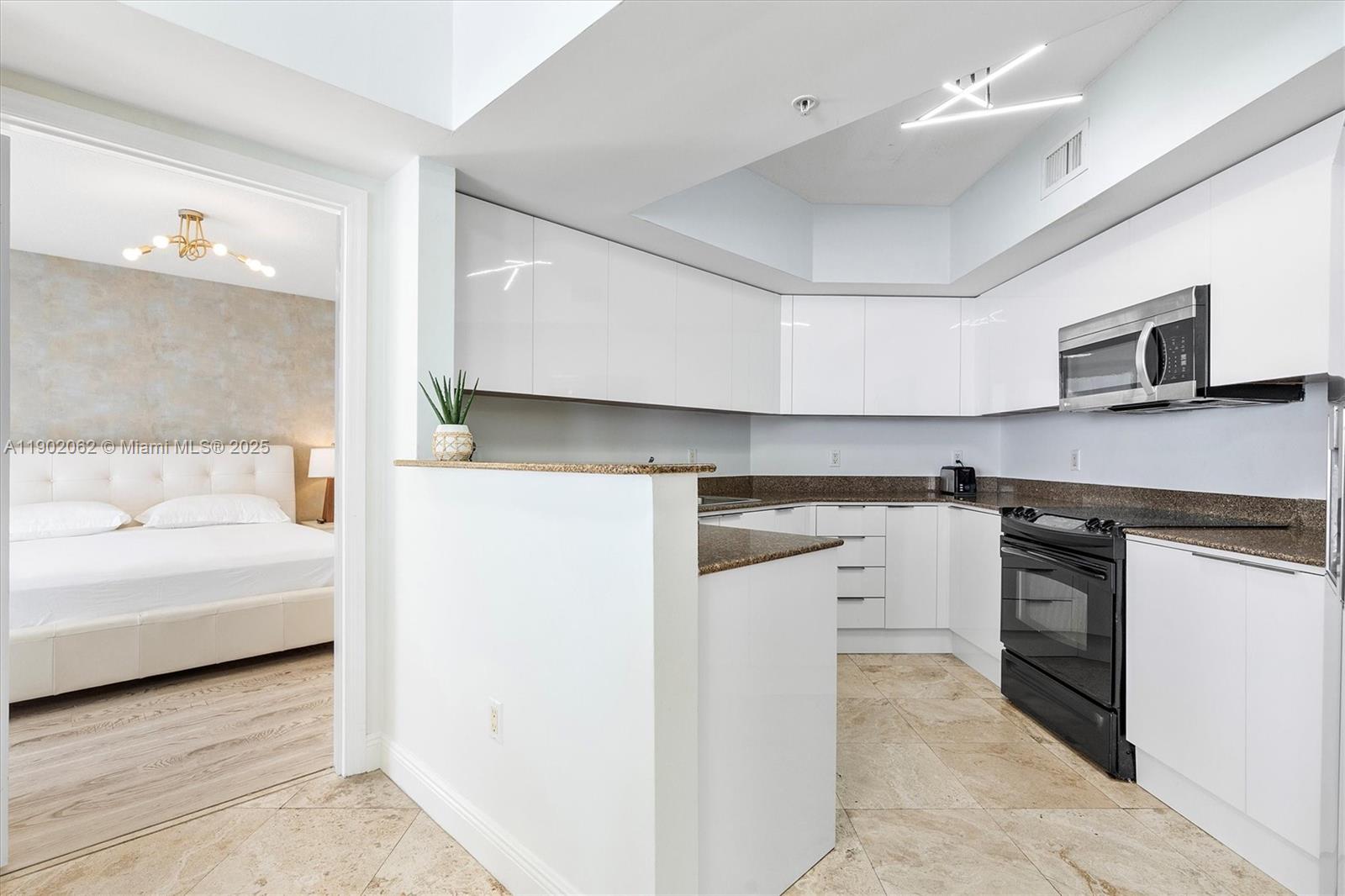 16699 Collins Ave #2301, Sunny Isles Beach FL 33160