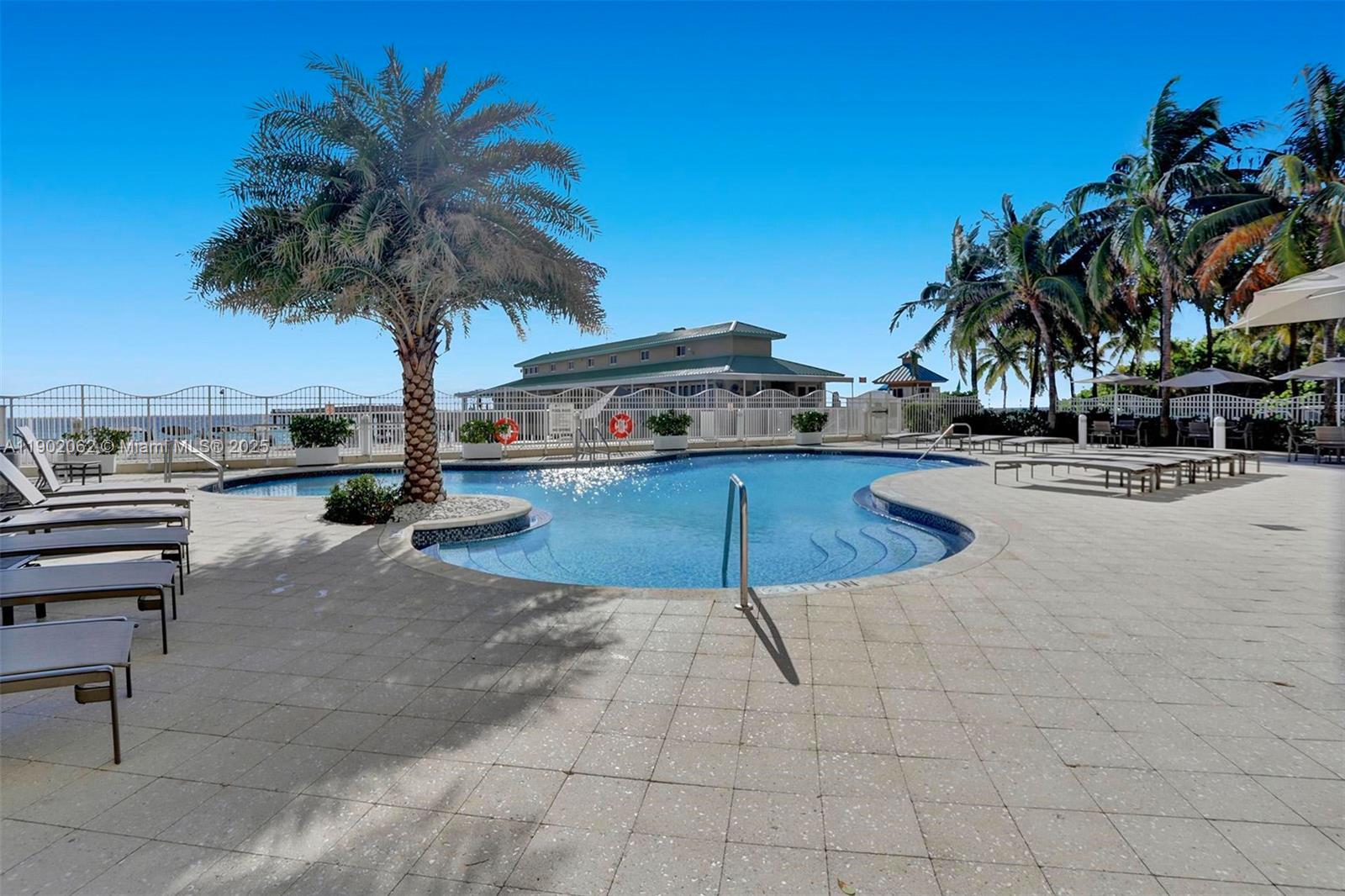 16699 Collins Ave #2301, Sunny Isles Beach FL 33160