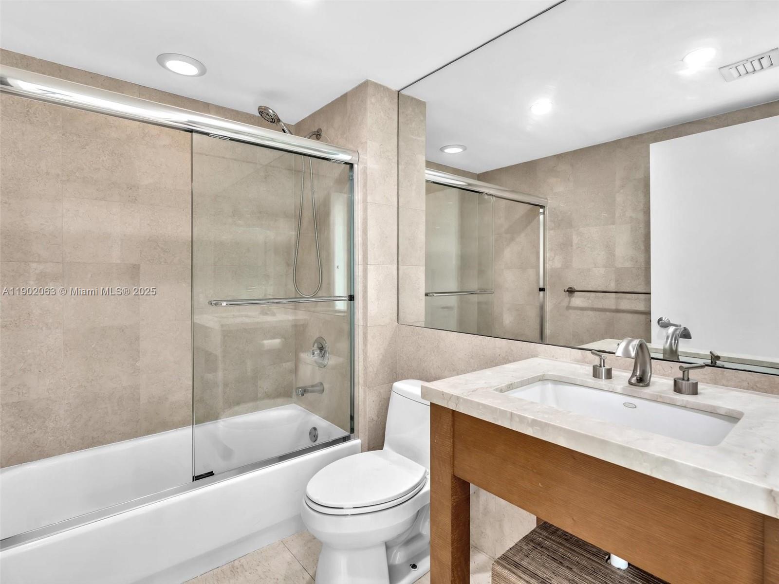 650 West Ave #3003, Miami Beach FL 33139