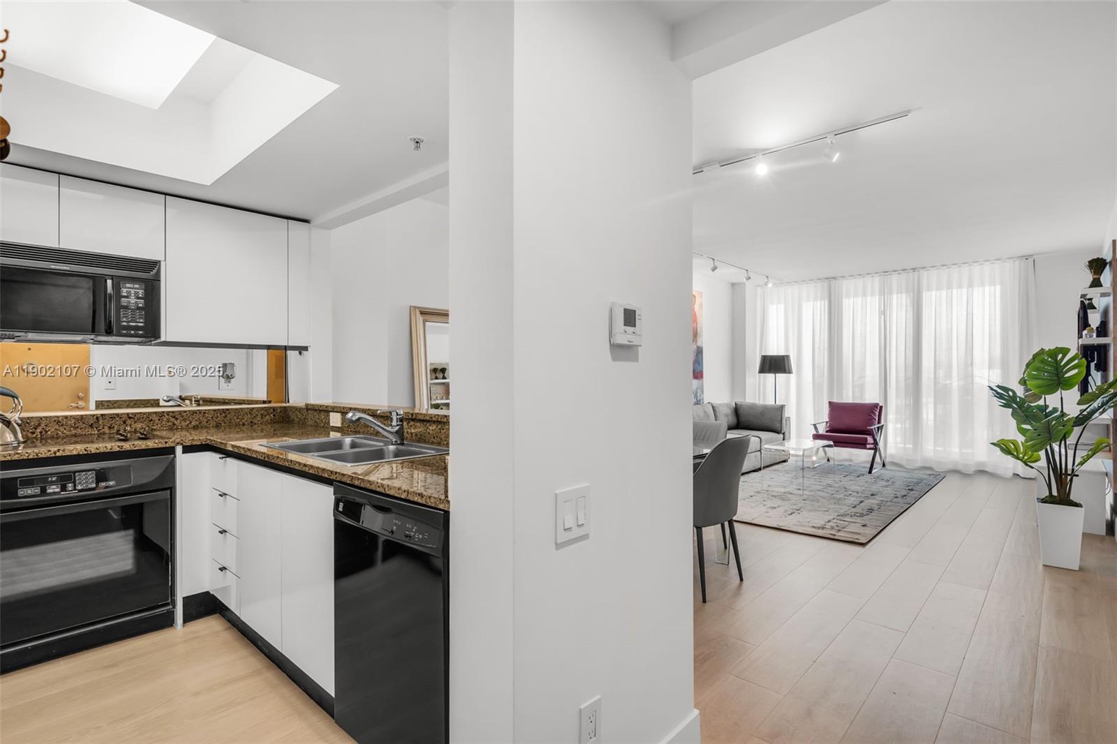 1500 Ocean Dr #1109, Miami Beach FL 33139