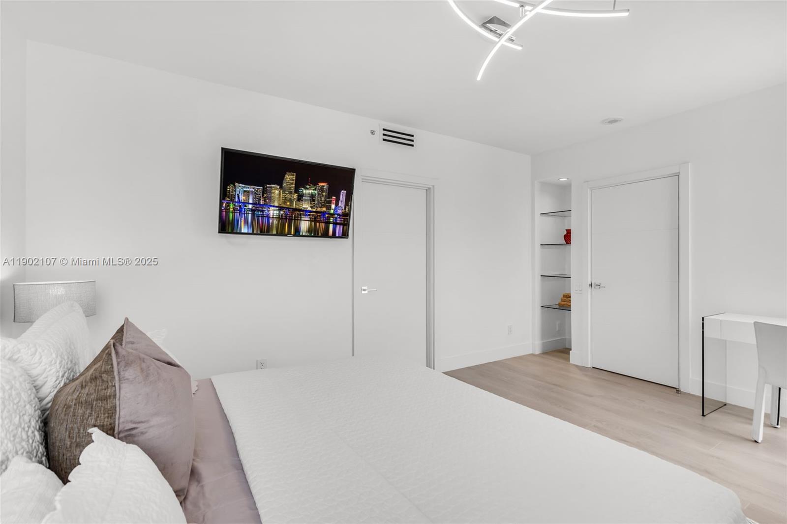 1500 Ocean Dr #1109, Miami Beach FL 33139