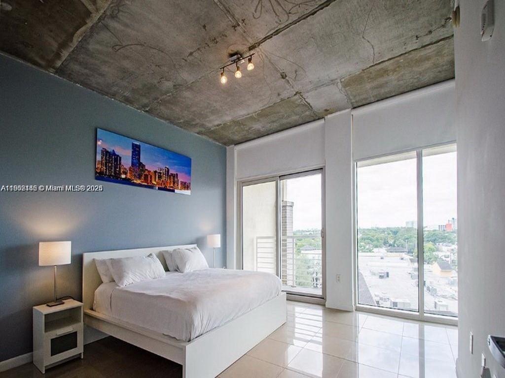 3250 NE 1st Ave #541, Miami FL 33137