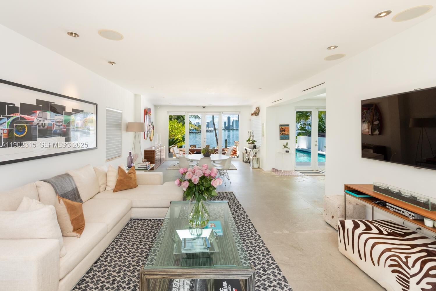 302 W San Marino Dr, Miami Beach FL 33139