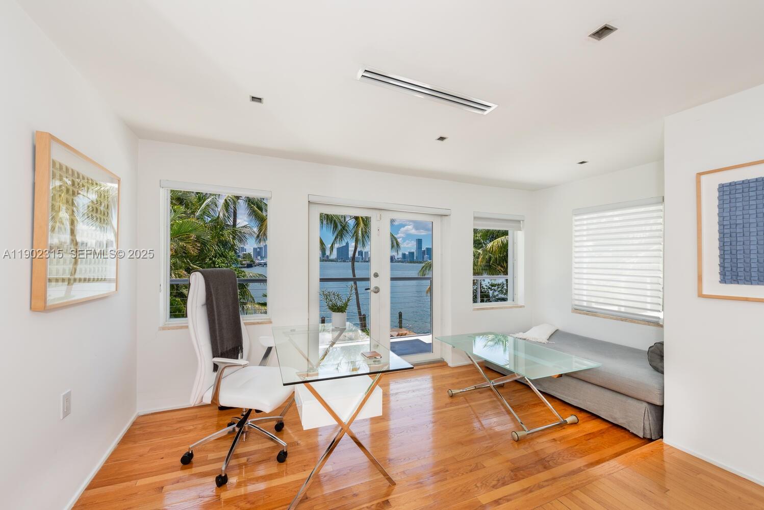 302 W San Marino Dr, Miami Beach FL 33139