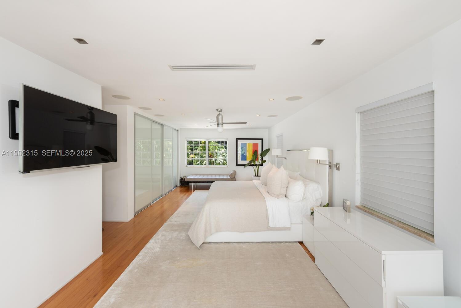 302 W San Marino Dr, Miami Beach FL 33139