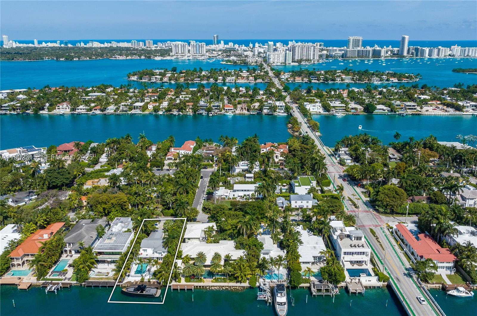 302 W San Marino Dr, Miami Beach FL 33139