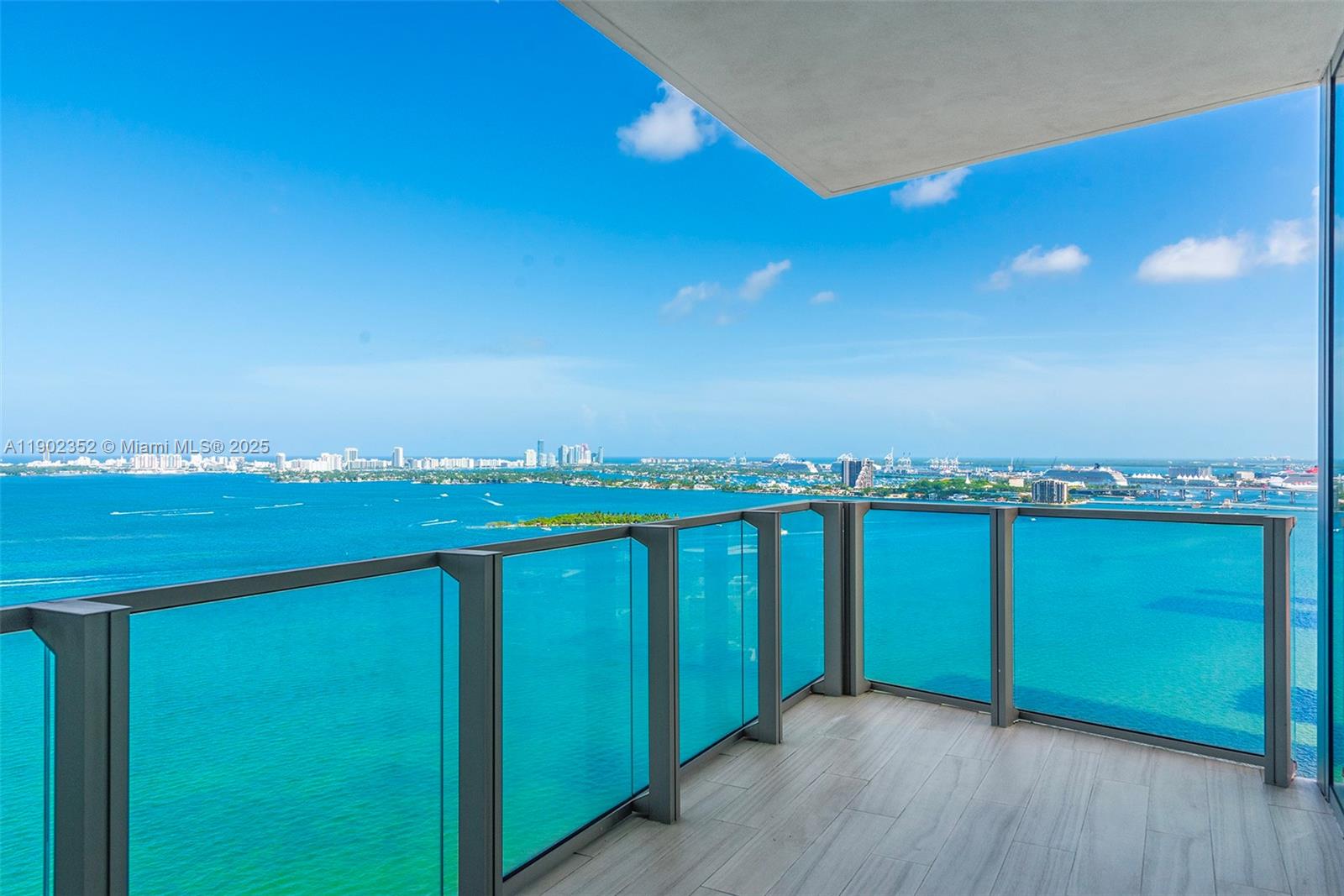 2900 NE 7th Ave #2807, Miami FL 33137