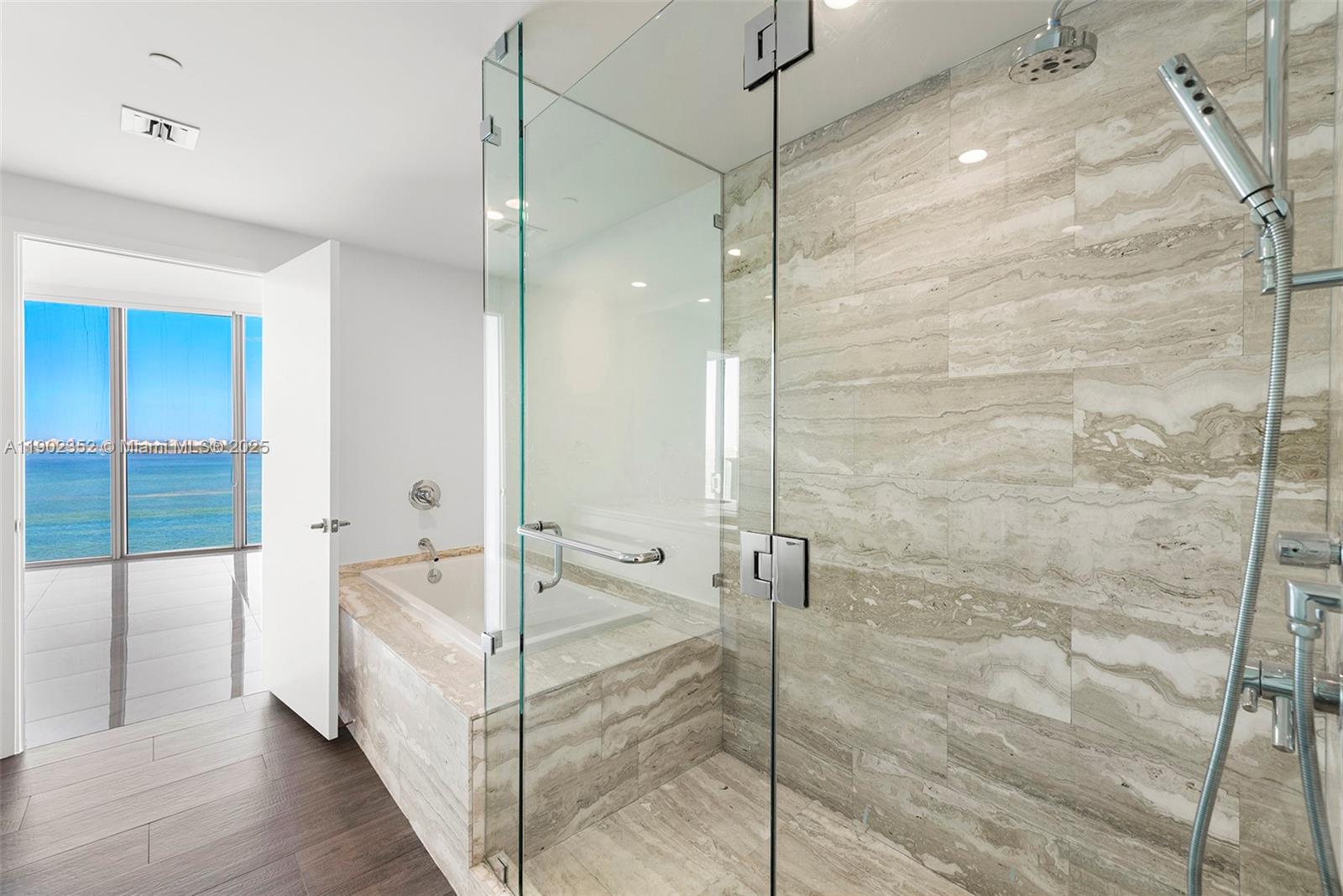 2900 NE 7th Ave #2807, Miami FL 33137