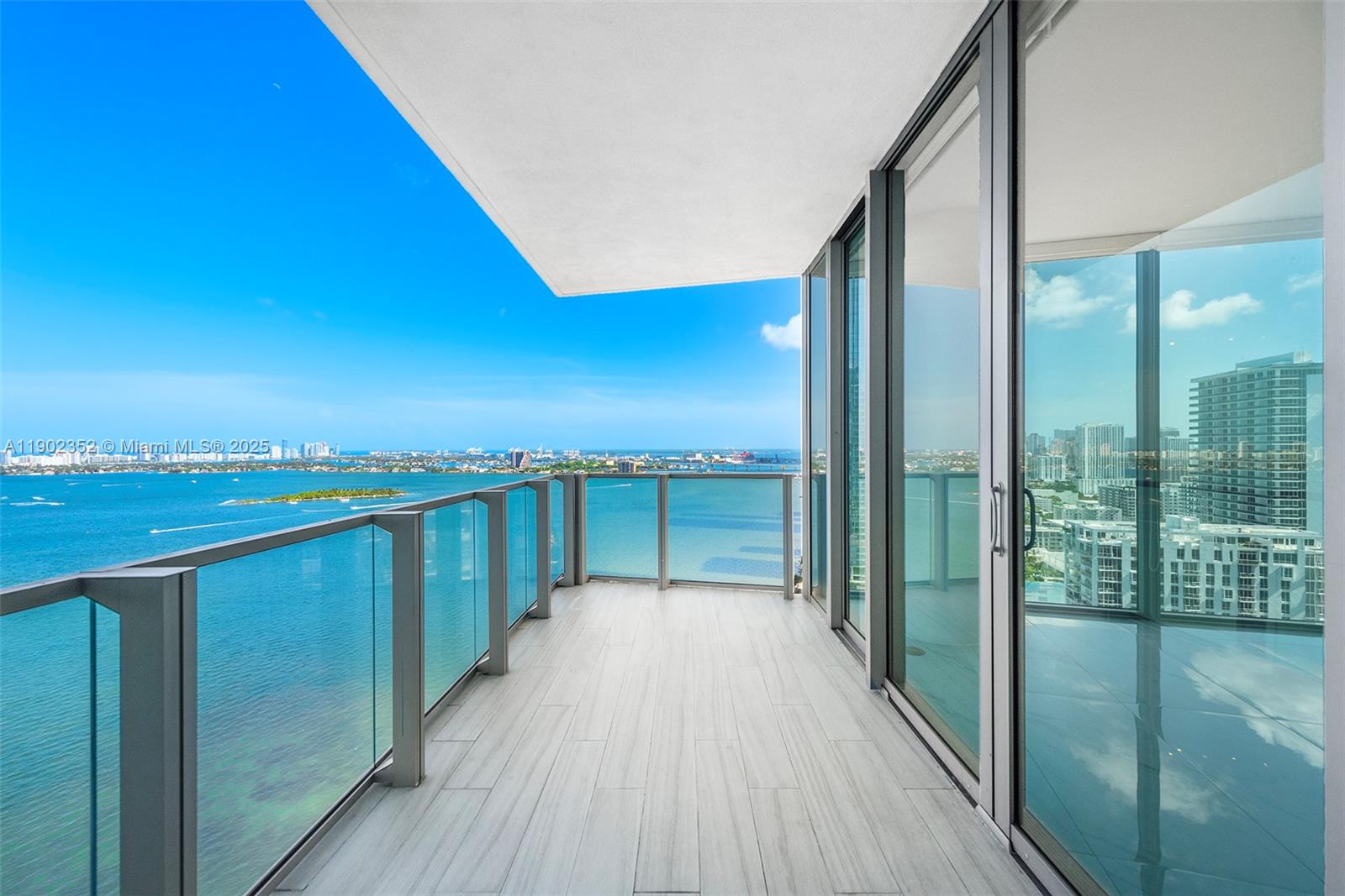 2900 NE 7th Ave #2807, Miami FL 33137