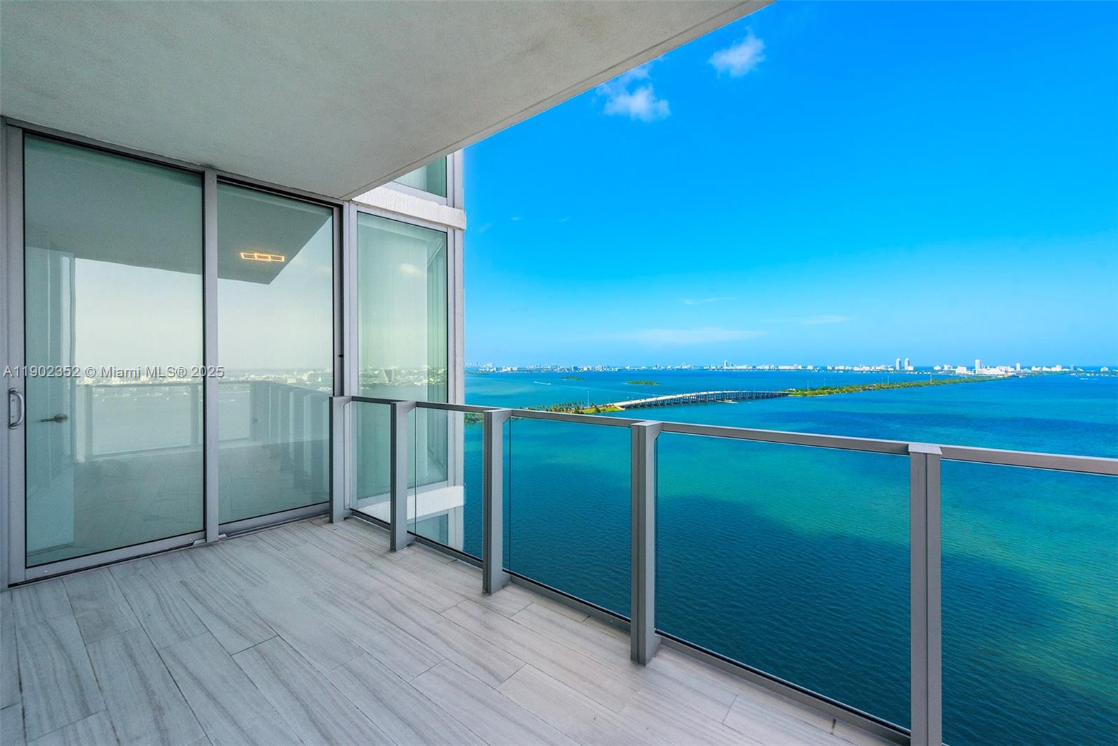 2900 NE 7th Ave #2807, Miami FL 33137