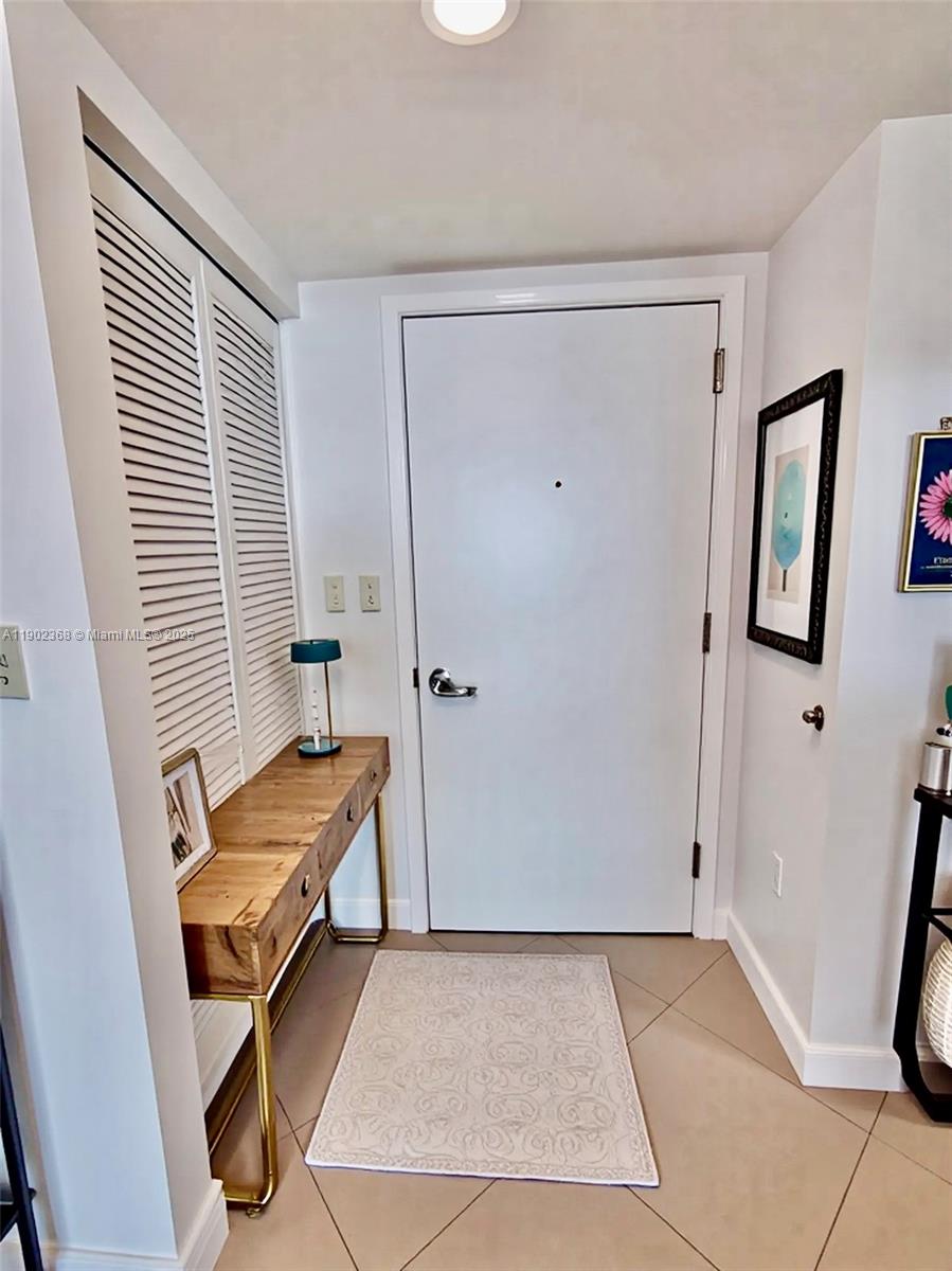 1800 N Bayshore Dr #3908, Miami FL 33132