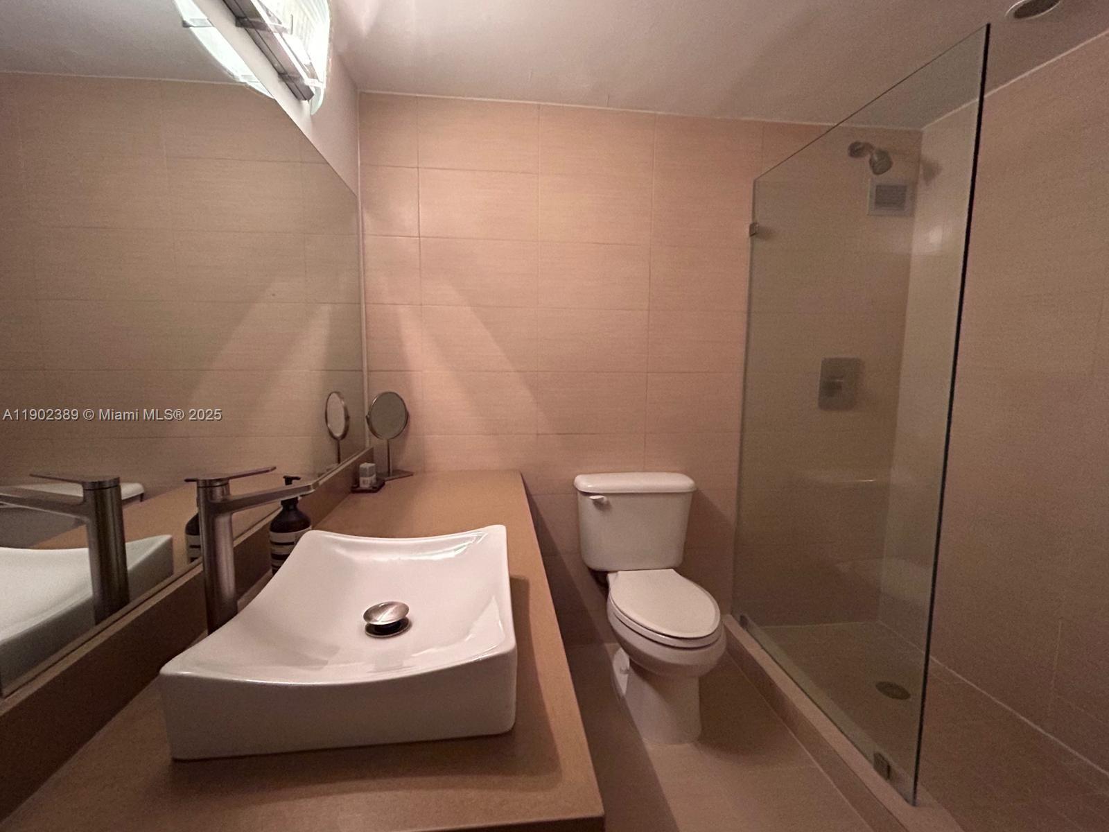 1000 West Ave #1126, Miami Beach FL 33139
