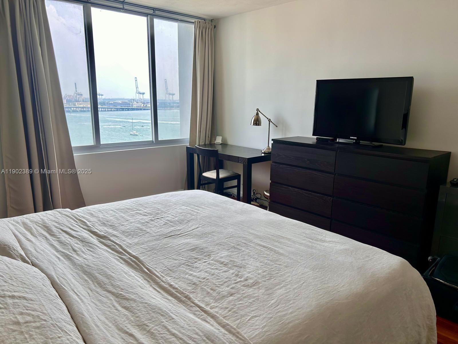 1000 West Ave #1126, Miami Beach FL 33139