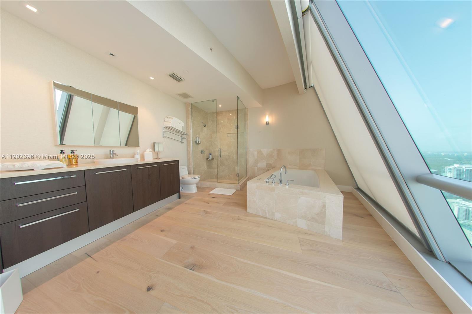 17121 Collins Ave #4803, Sunny Isles Beach FL 33160