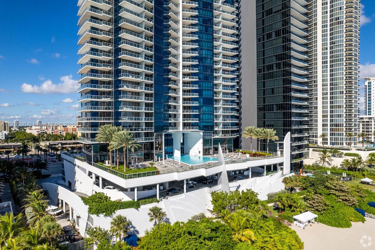 17121 Collins Ave #4803, Sunny Isles Beach FL 33160