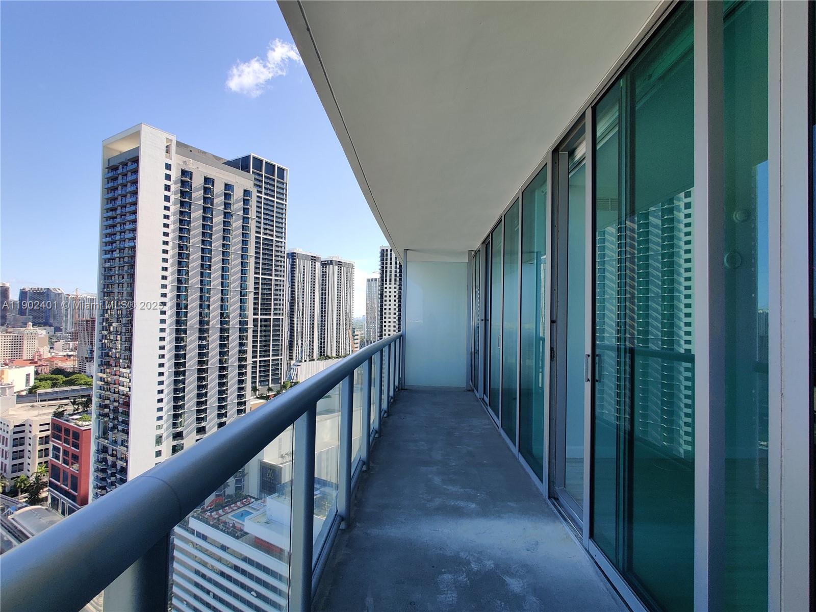 888 Biscayne Blvd #2903, Miami FL 33132