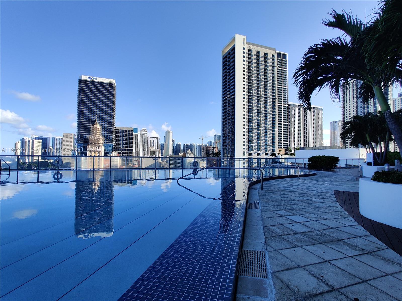 888 Biscayne Blvd #2903, Miami FL 33132