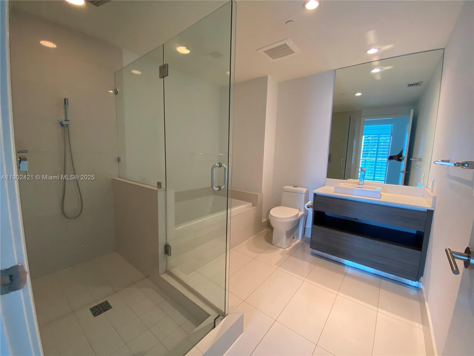 1100 S Miami Ave #3408, Miami FL 33130