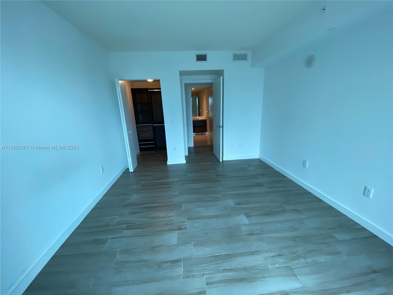 1100 S Miami Ave #3408, Miami FL 33130