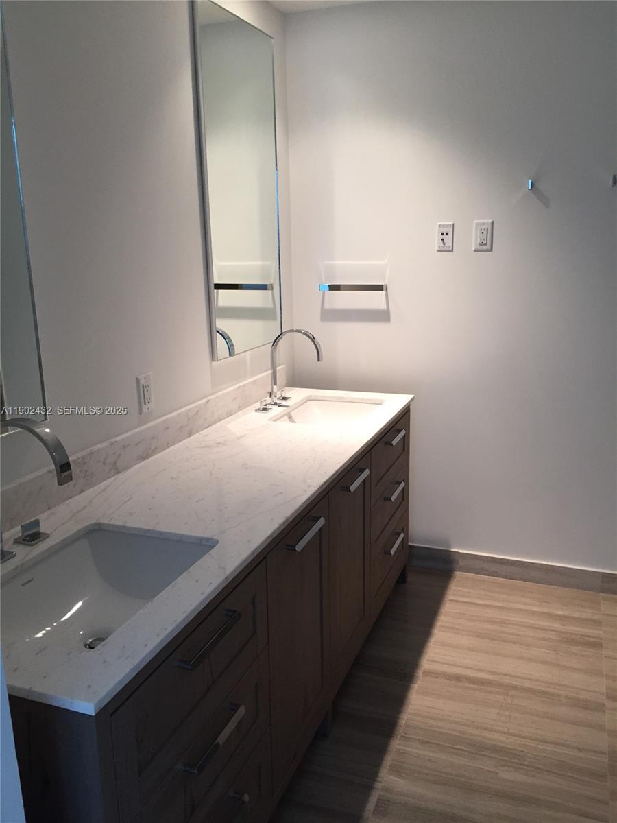 350 Ocean Dr #704N, Key Biscayne FL 33149