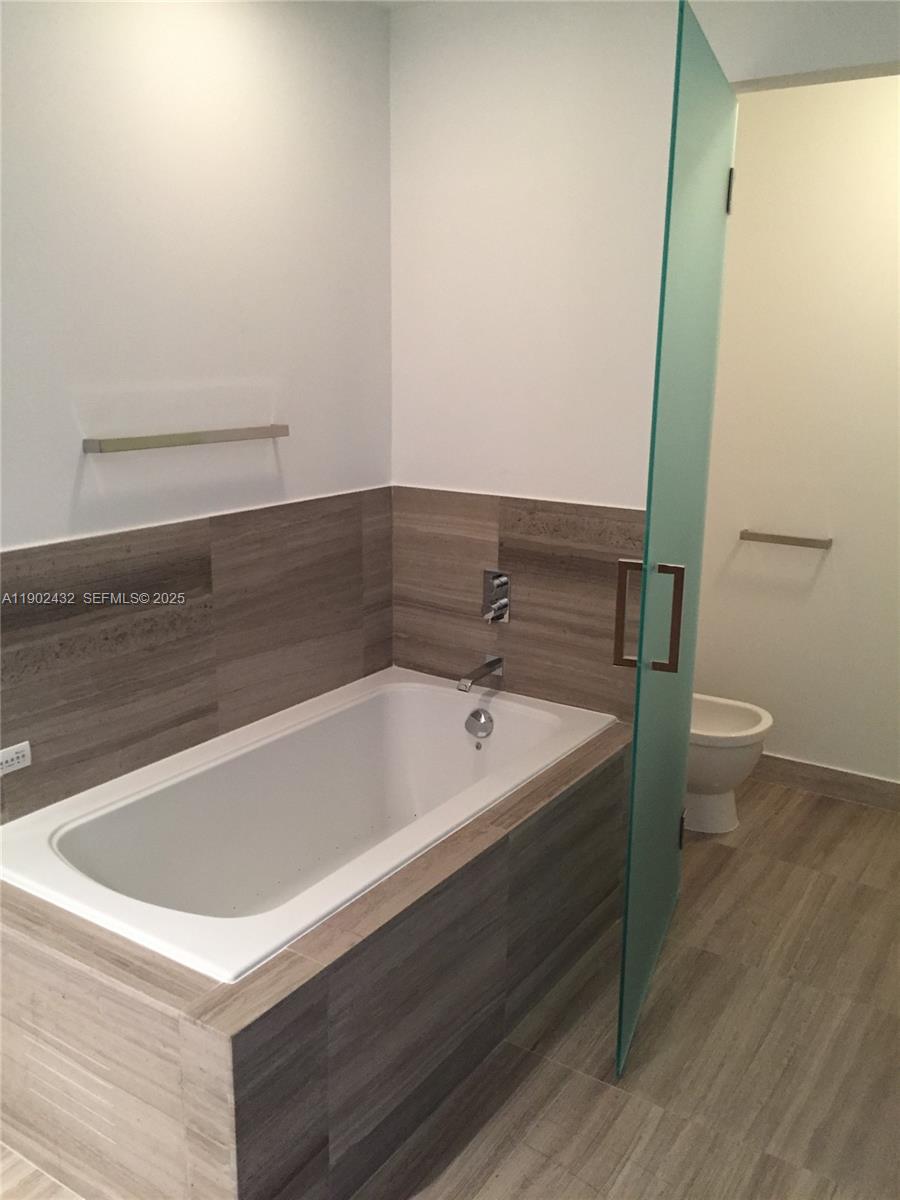 350 Ocean Dr #704N, Key Biscayne FL 33149