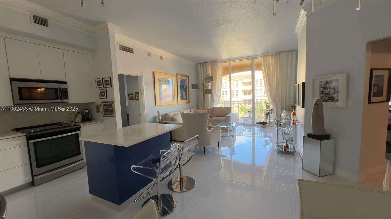 3001 NE 185th St #532, Aventura FL 33180