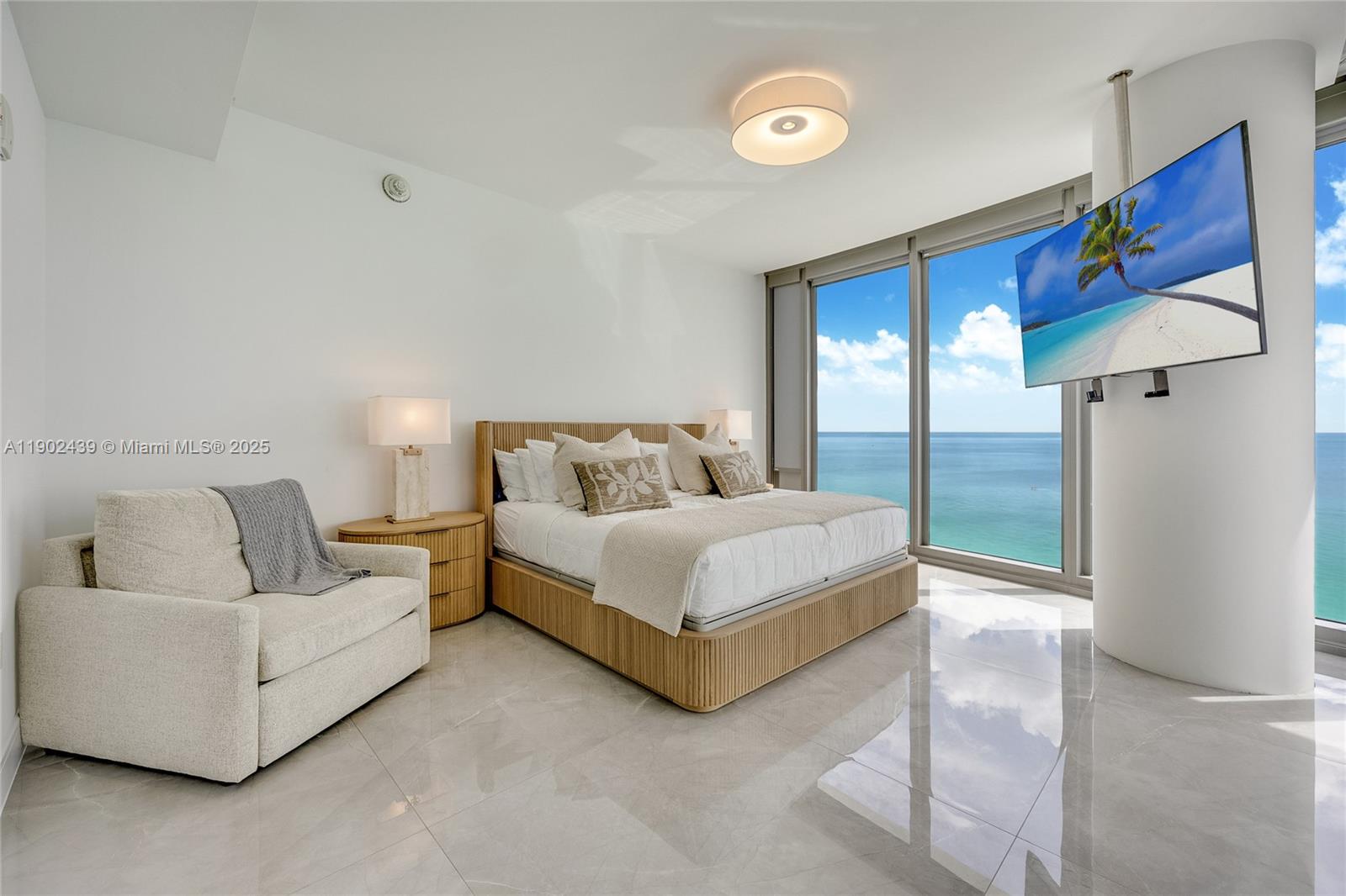 15701 Collins Ave #1402, Sunny Isles Beach FL 33160