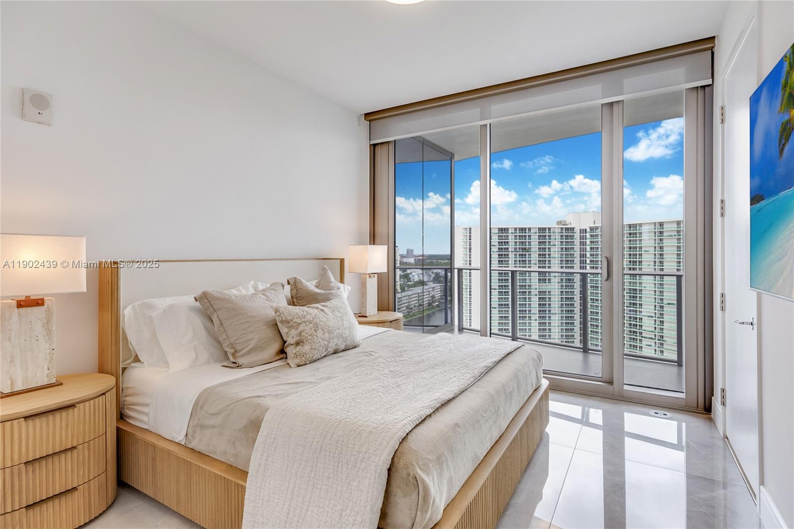 15701 Collins Ave #1402, Sunny Isles Beach FL 33160