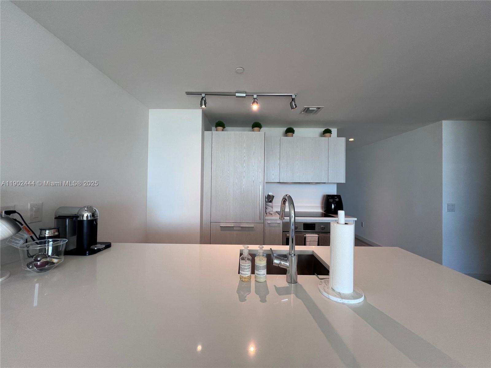 501 NE 31st St #2810, Miami FL 33137