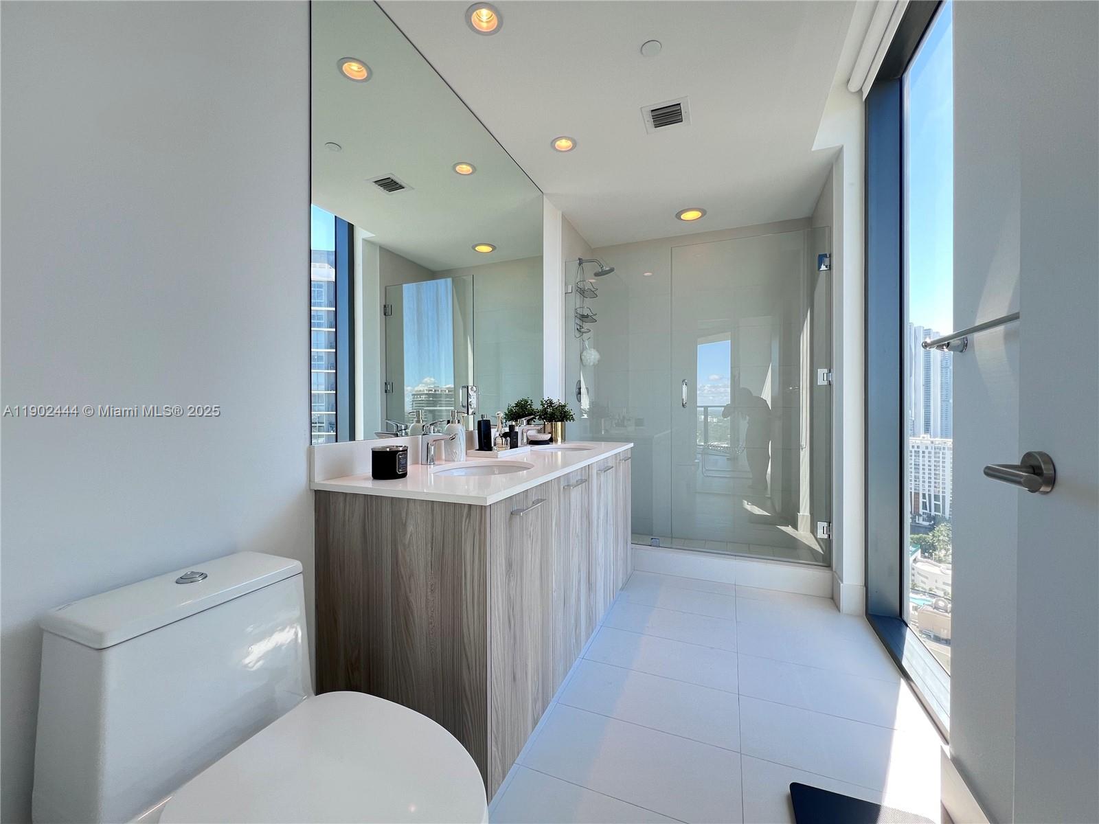 501 NE 31st St #2810, Miami FL 33137