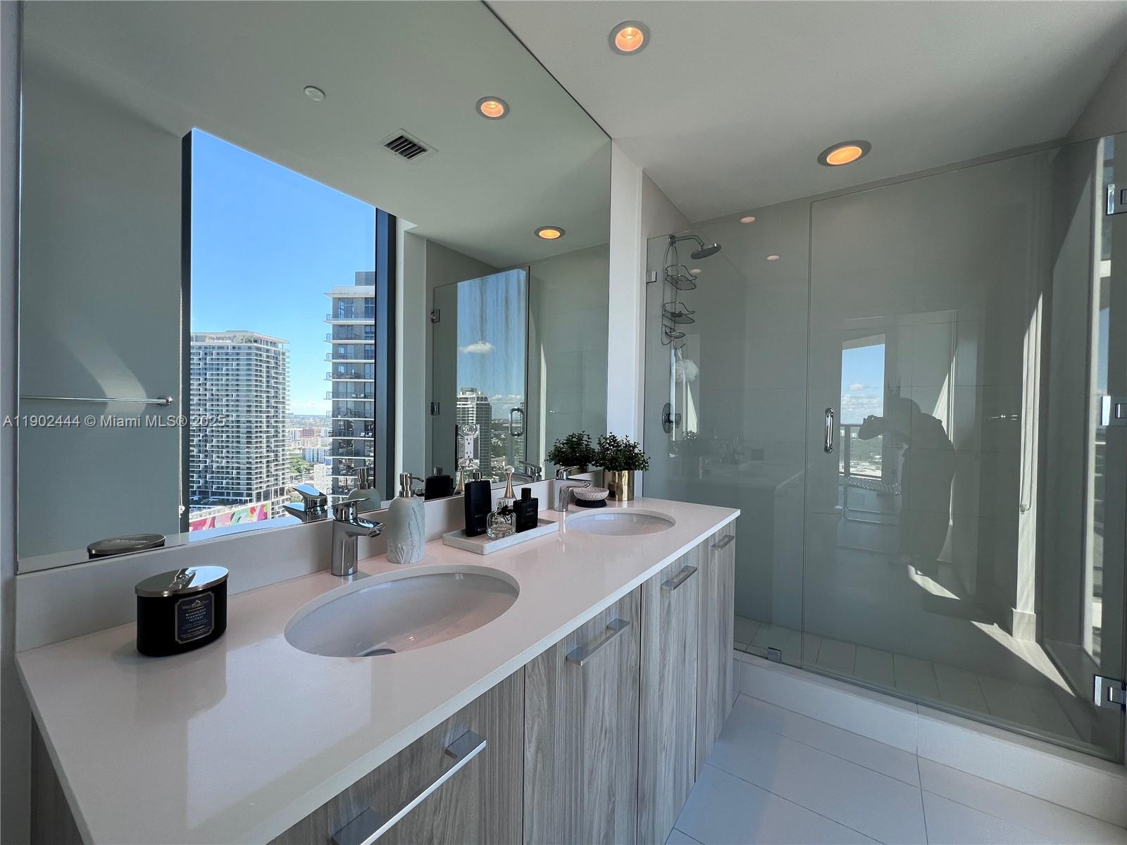 501 NE 31st St #2810, Miami FL 33137