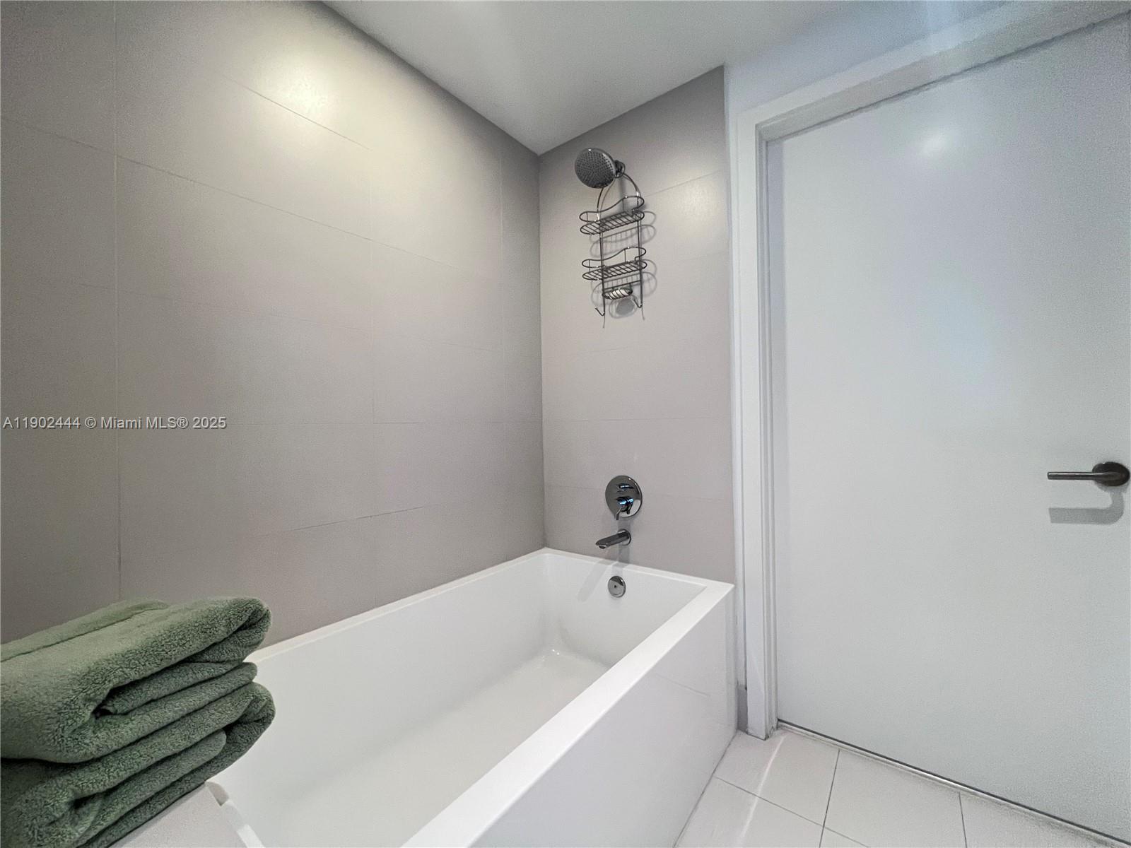 501 NE 31st St #2810, Miami FL 33137