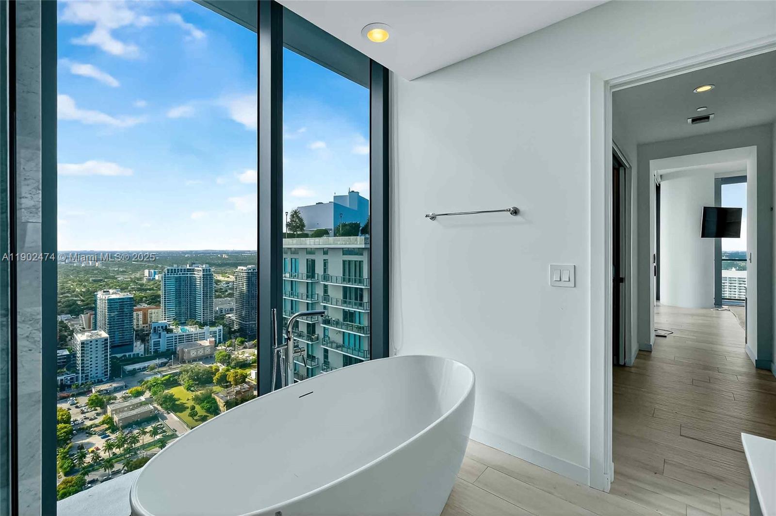 480 NE 31st St #4407, Miami FL 33137