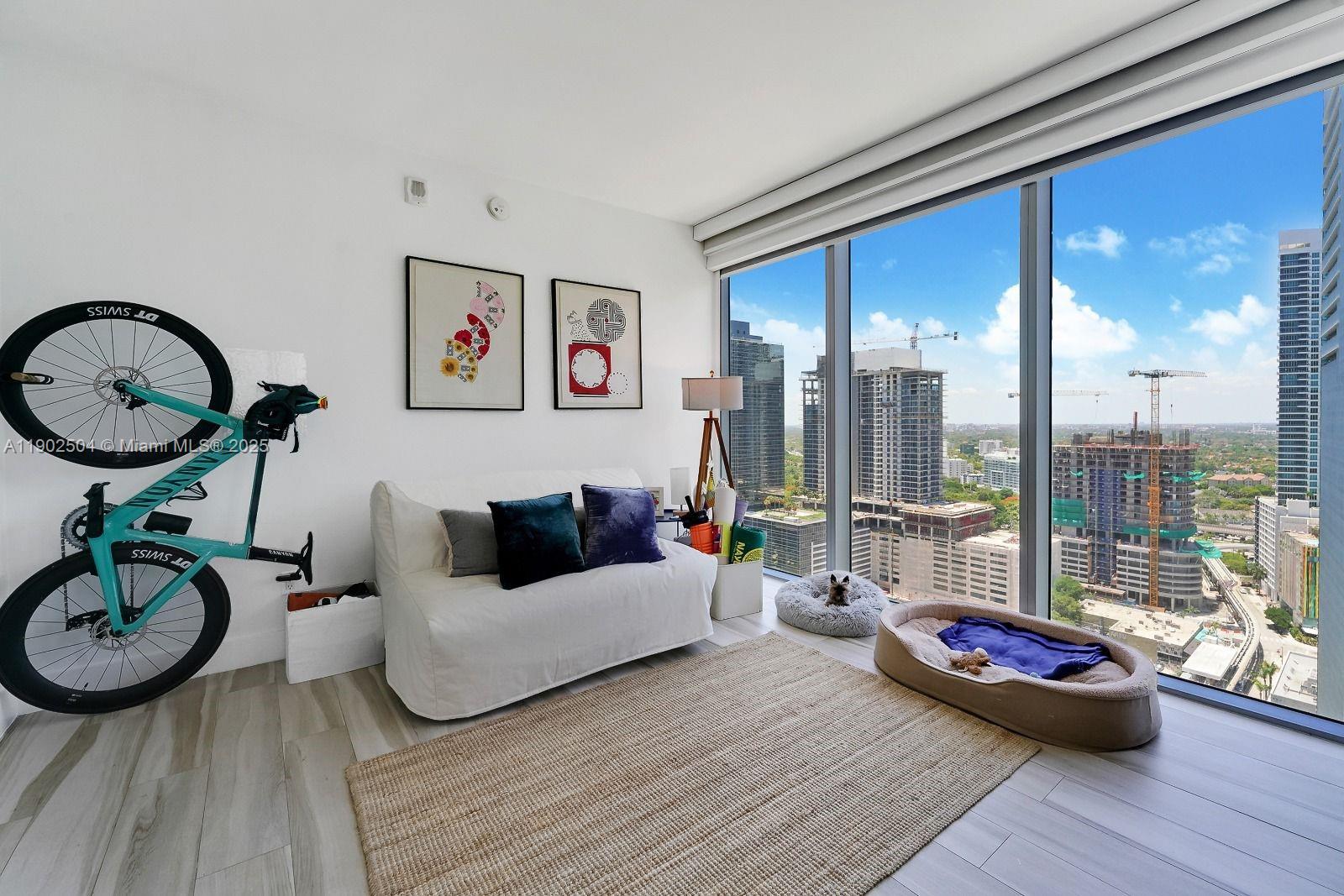 1300 Brickell Bay Dr #2901, Miami FL 33131
