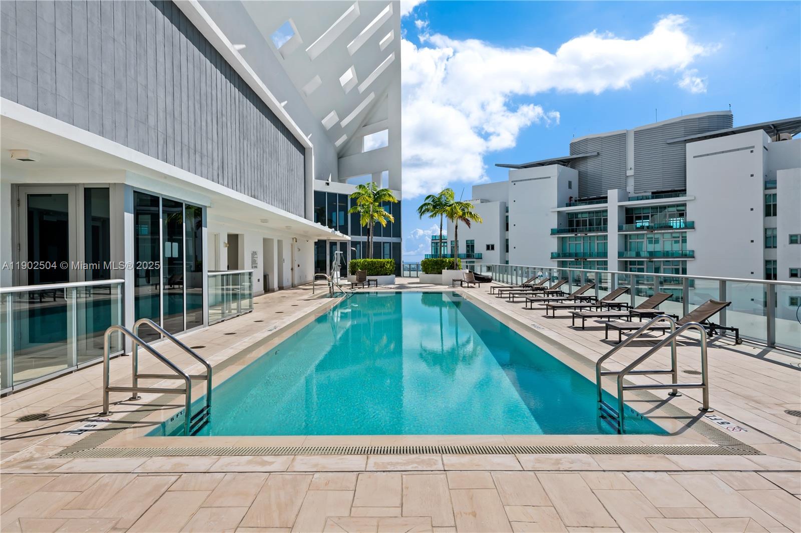 1300 Brickell Bay Dr #2901, Miami FL 33131