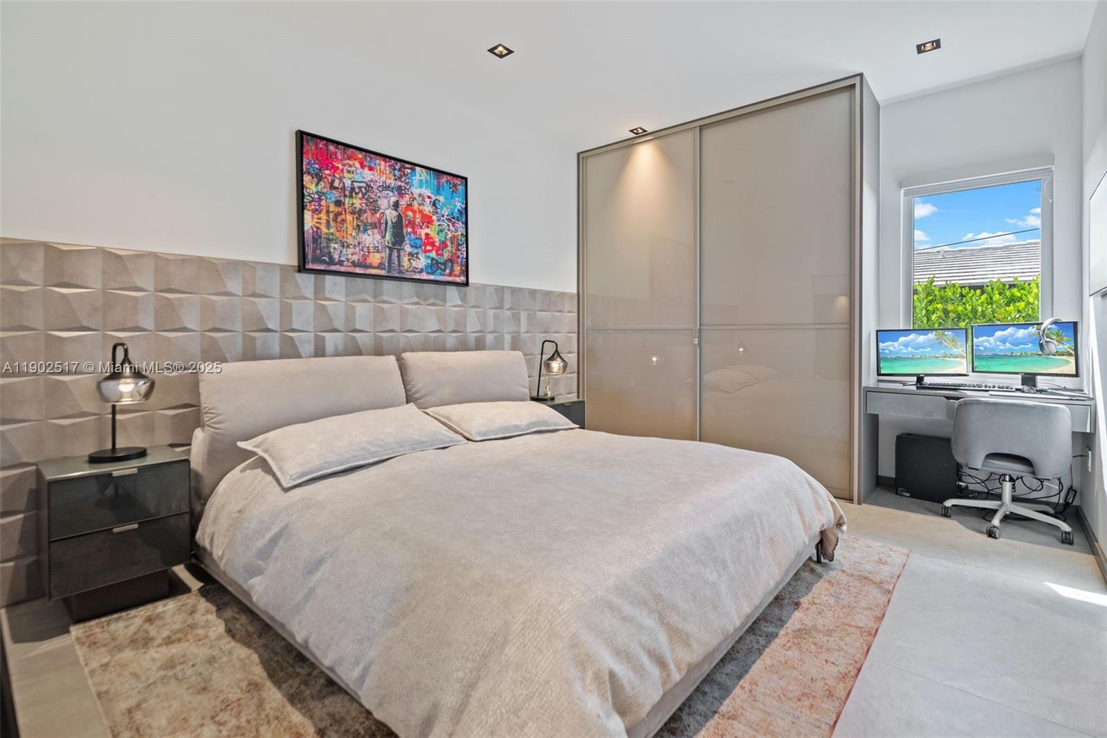 655 Layne Blvd #0, Hallandale Beach FL 33009