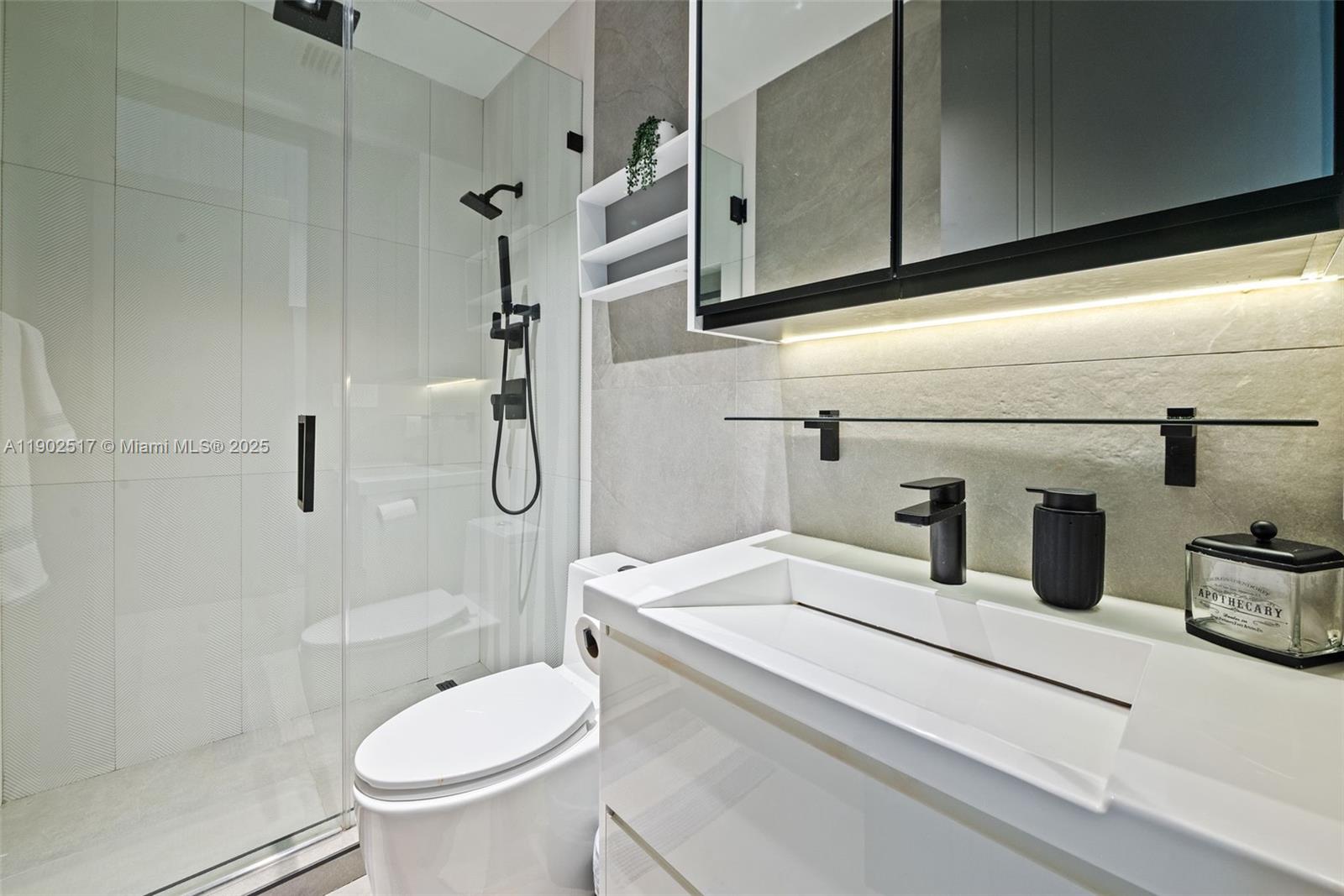 655 Layne Blvd #0, Hallandale Beach FL 33009