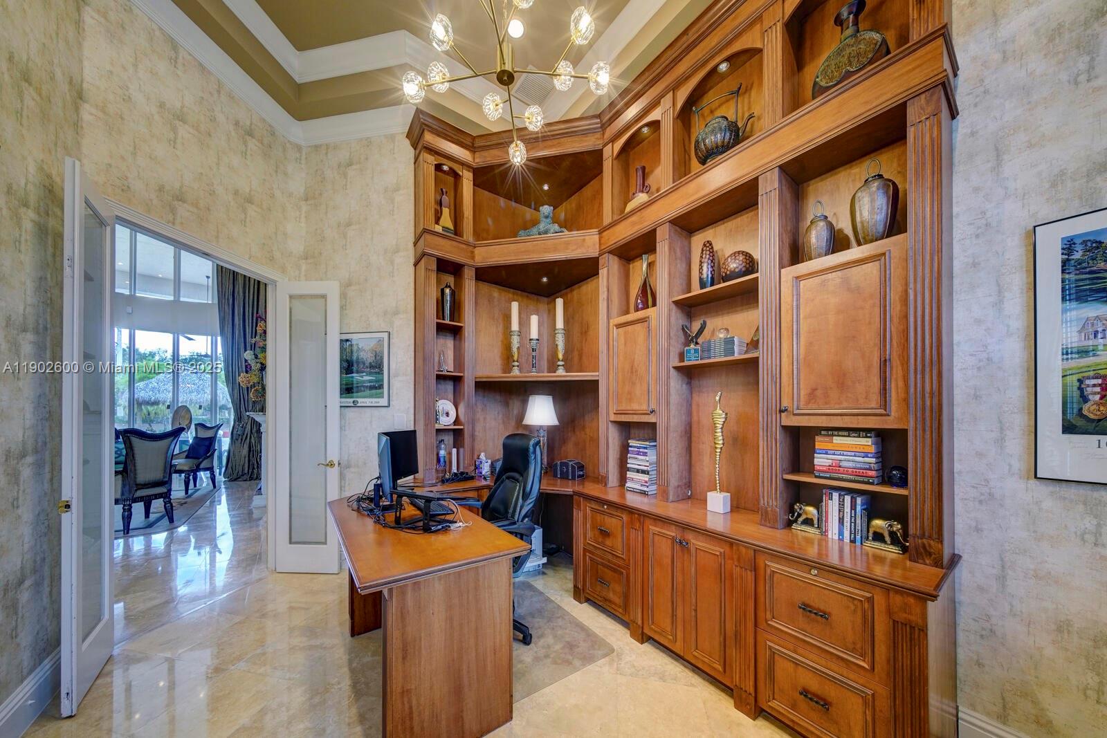 3828 Pine Lake Dr, Weston FL 33332
