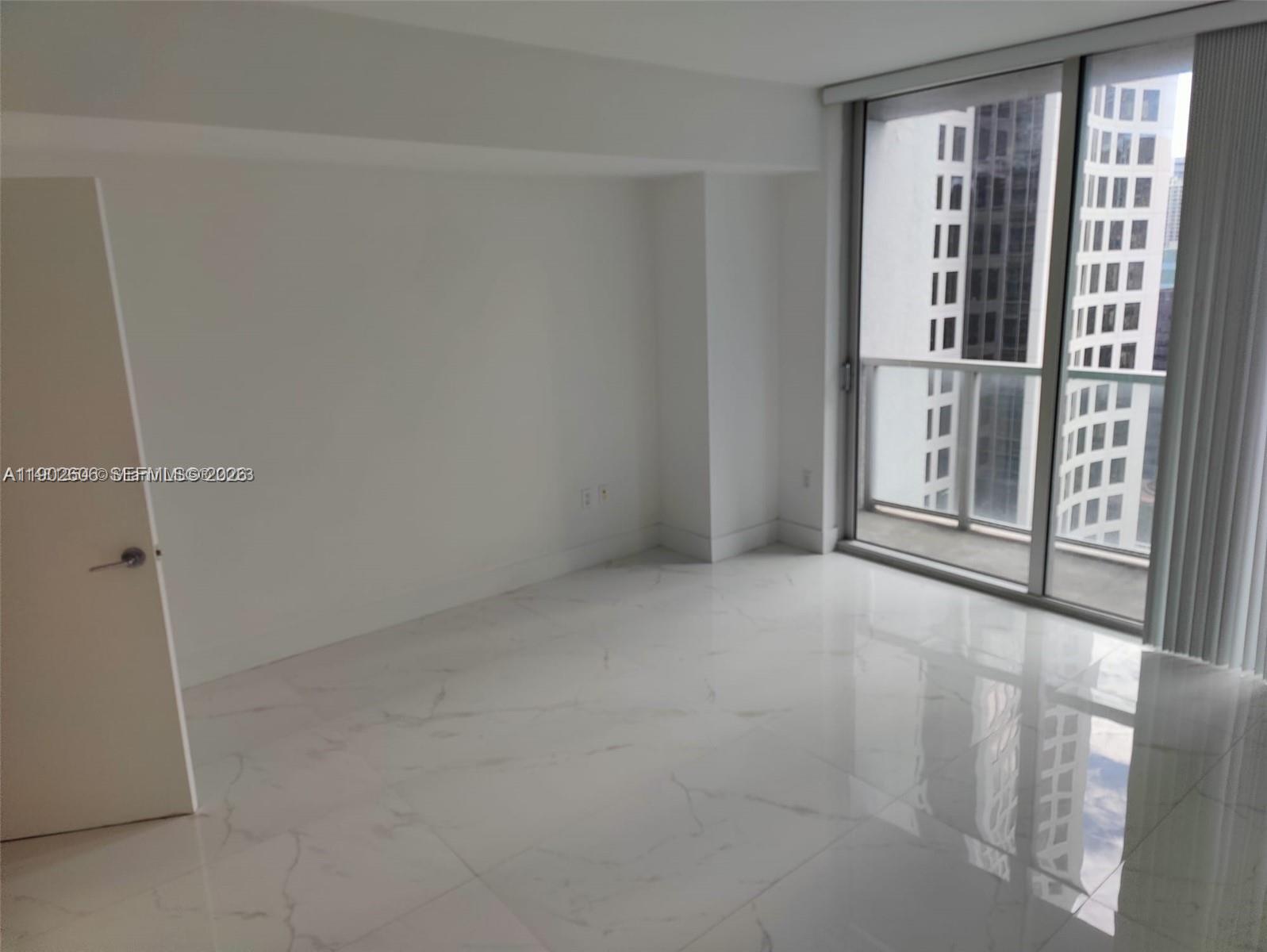55 SE 6th St #2604, Miami FL 33131