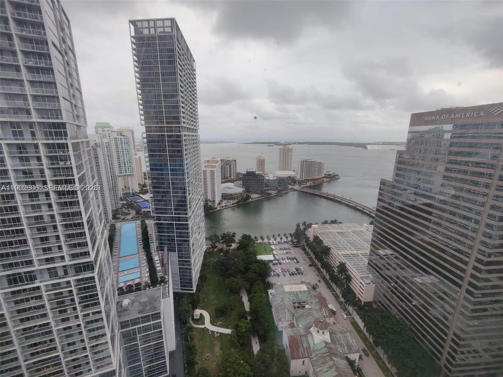 55 SE 6th St #2604, Miami FL 33131