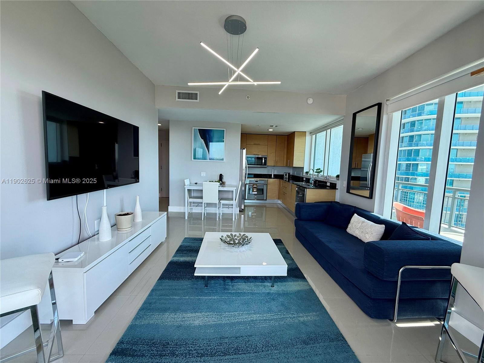 60 SW 13th St #2001, Miami FL 33130
