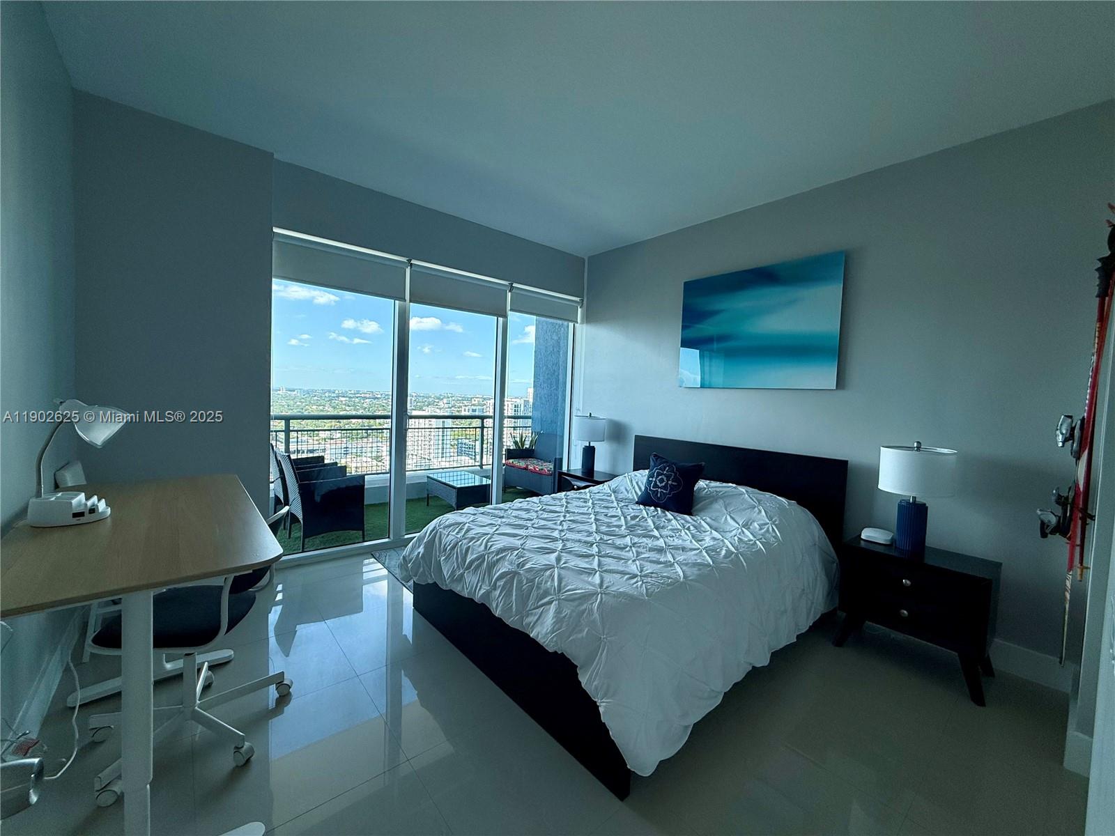 60 SW 13th St #2001, Miami FL 33130