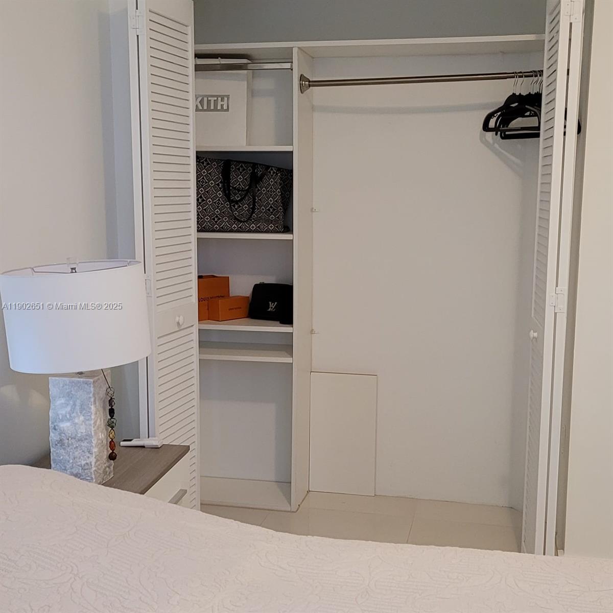 41 SE 5th St #1201, Miami FL 33131