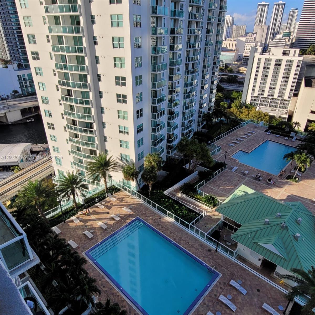 41 SE 5th St #1201, Miami FL 33131