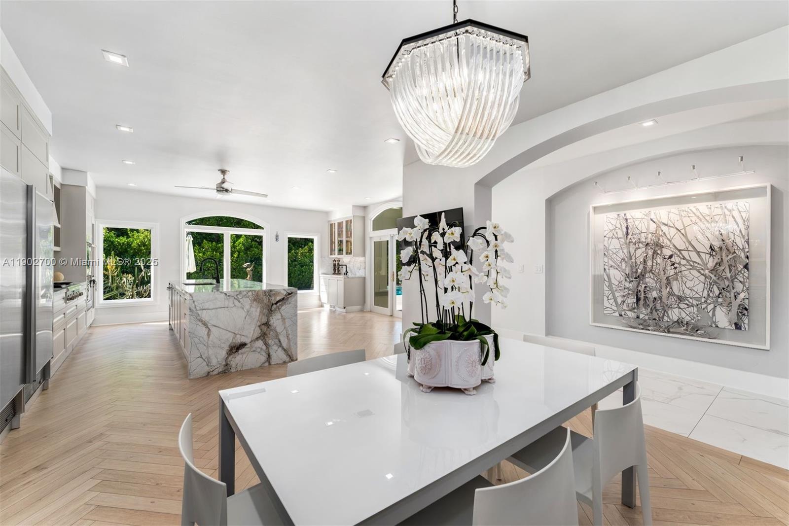 5770 SW 100th St, Pinecrest FL 33156
