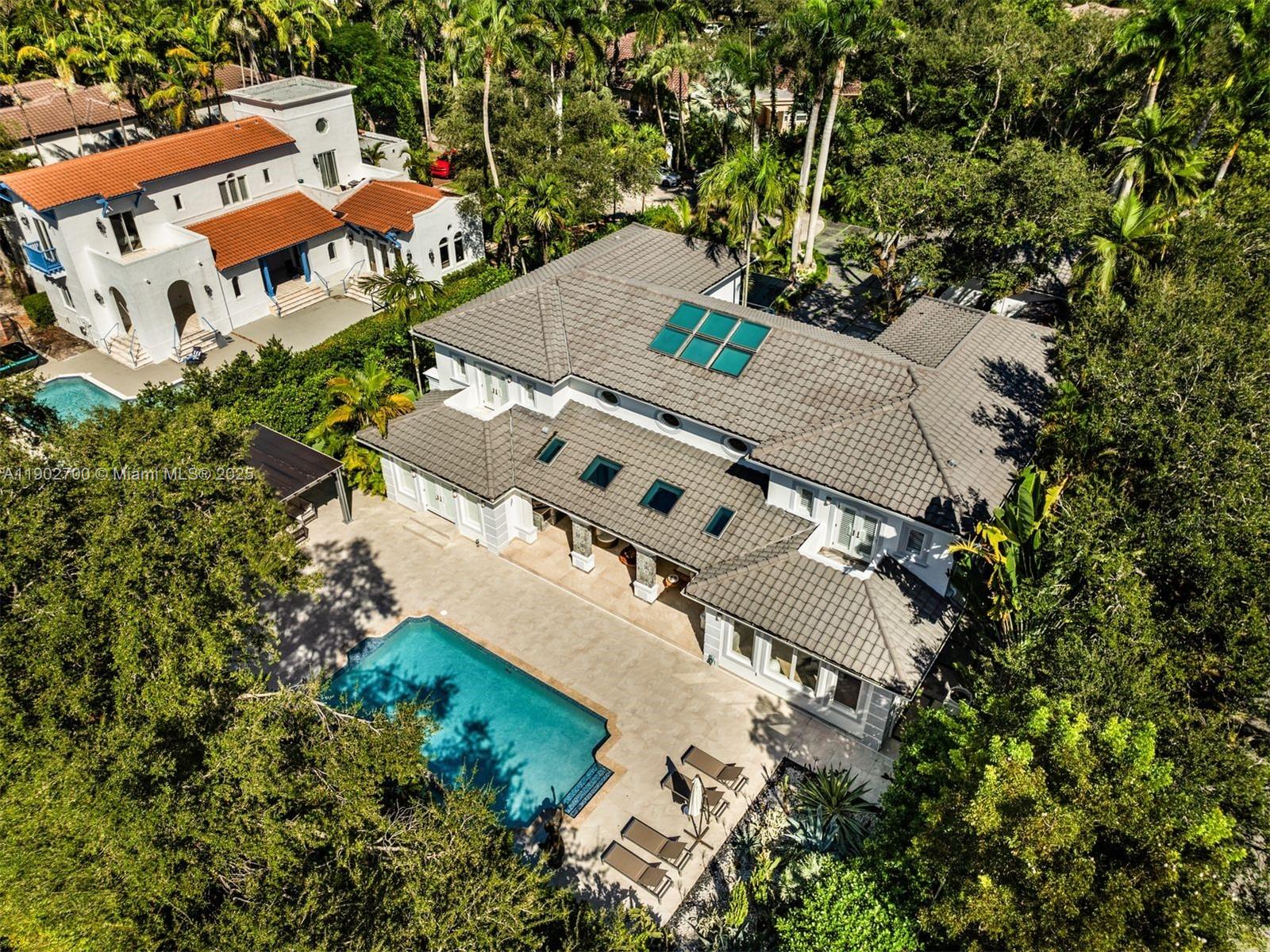 5770 SW 100th St, Pinecrest FL 33156