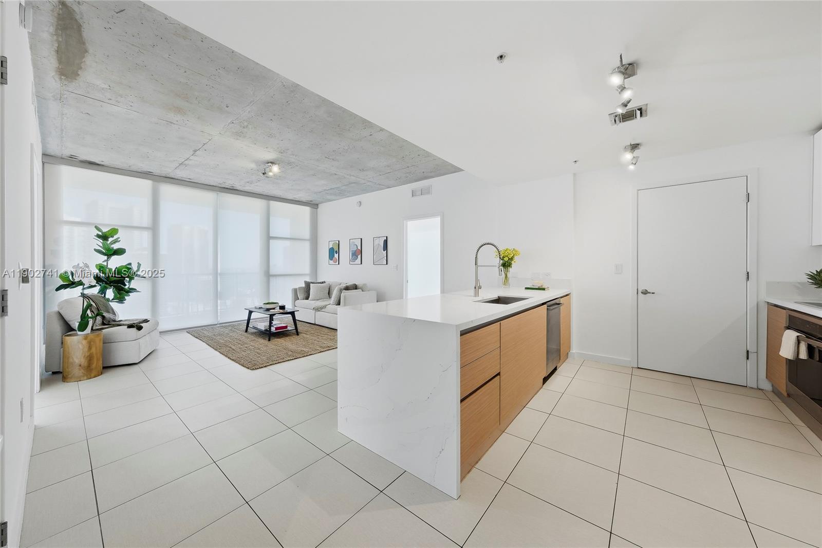 3301 NE 1st Ave #H2804, Miami FL 33137
