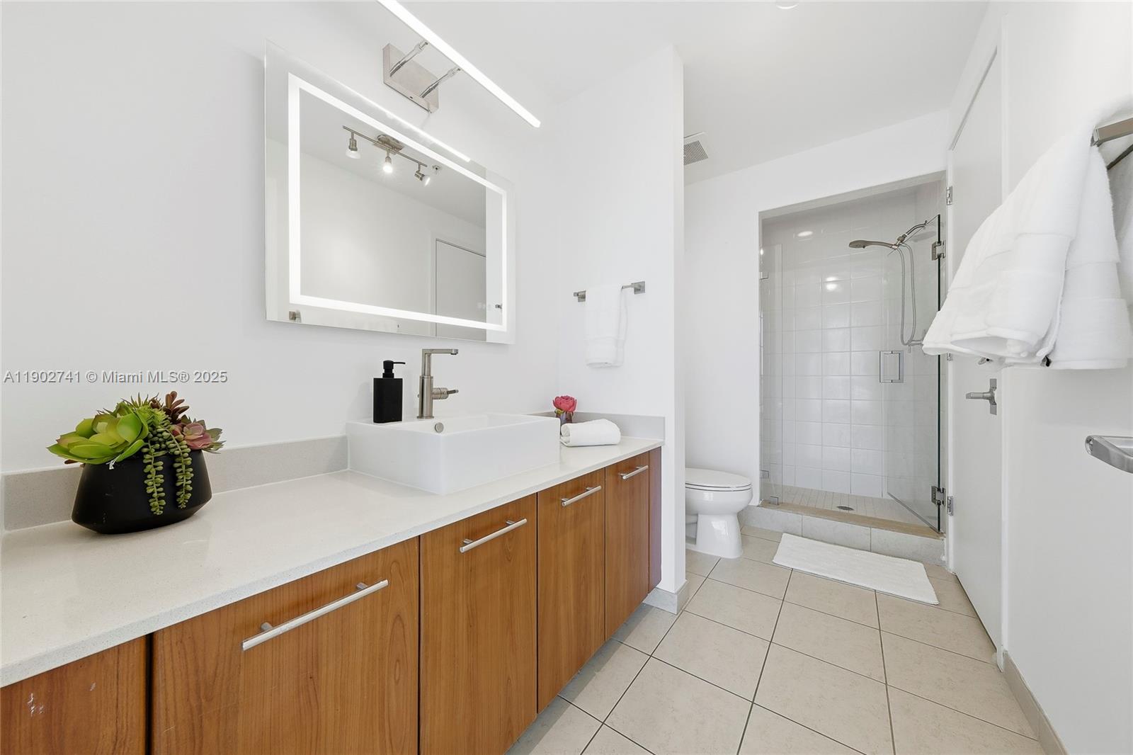 3301 NE 1st Ave #H2804, Miami FL 33137